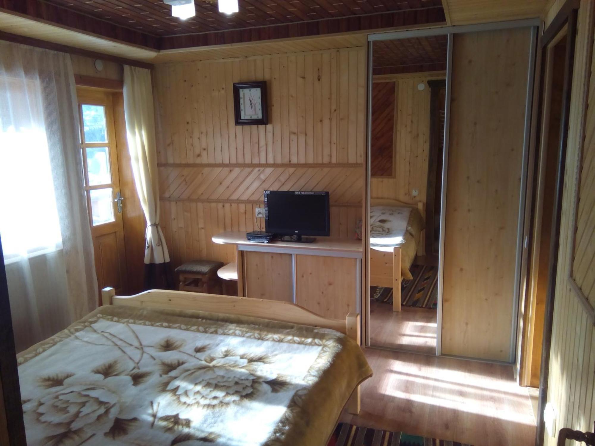Homestay Opryshky Tatariv Exteriér fotografie